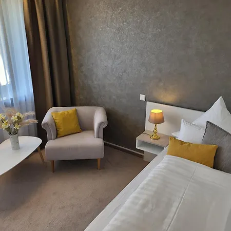 Haus Im Herrengrund Hotel *